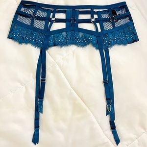 Victoria’s Secret garter belt